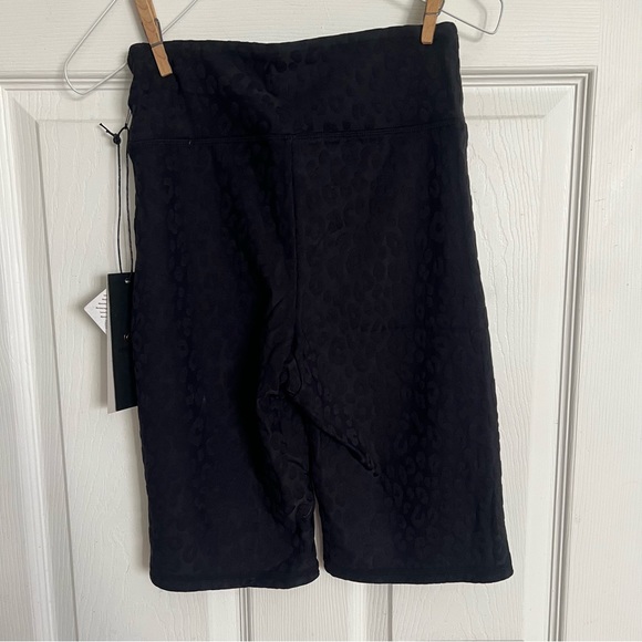 Mono B | LUXURIOUS 3D LEOPARD BIKER SHORTS - BLACK - Picture 6 of 8